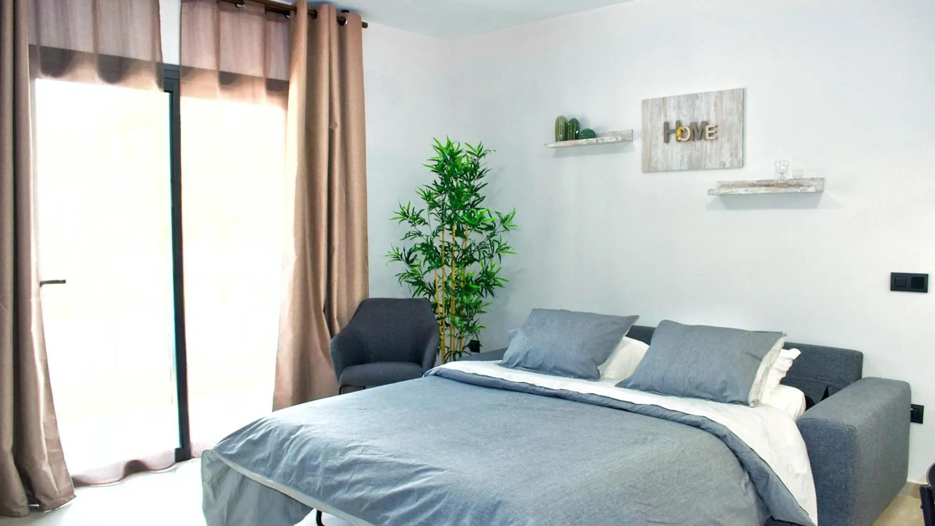 Modern Oasis - Pool, Gym & Tennis Puerto de la Cruz  Apartmán