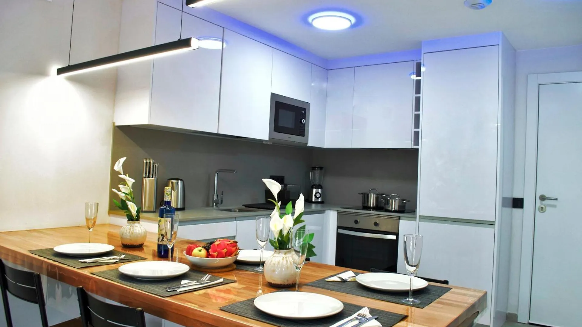 Appartement Modern Oasis - Pool, Gym & Tennis Puerto de la Cruz